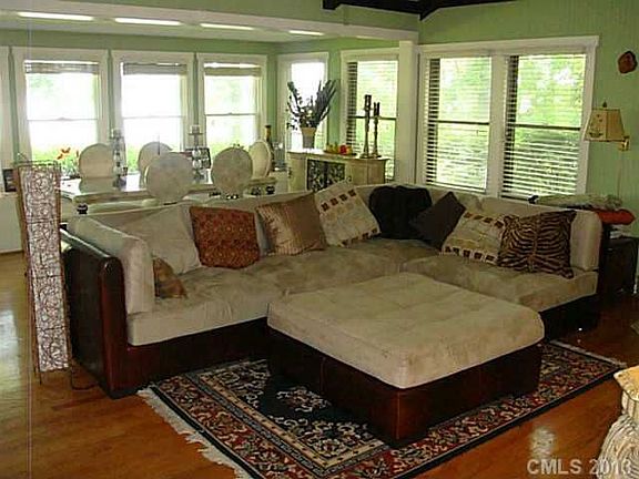 5th image of 128 Courtney Ln