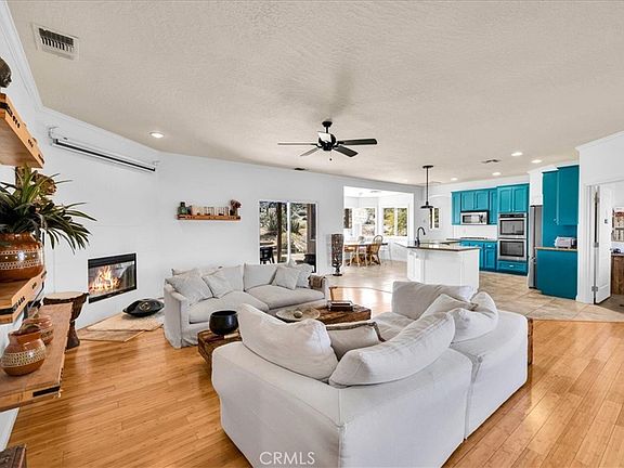 5th image of 61481 Latham Trl