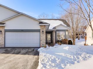 896 Tamberwood Trl, Woodbury, MN 55125