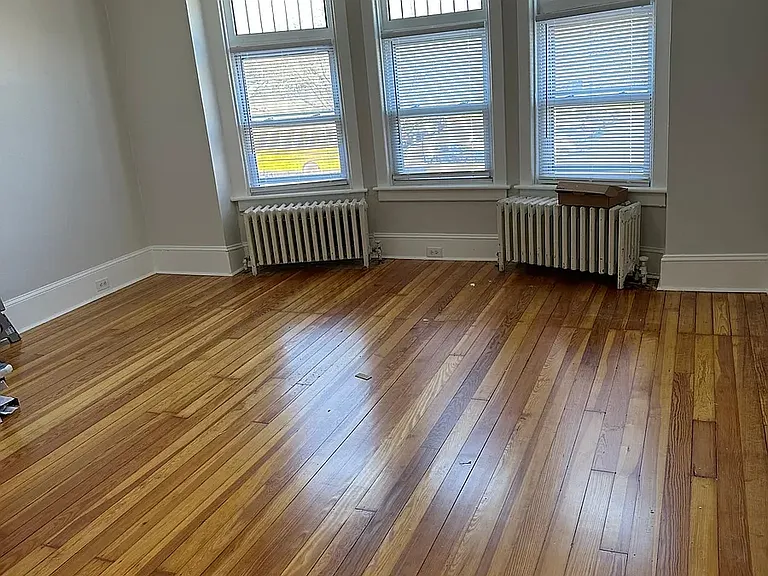 1030 Linden St #2 — Photo 7