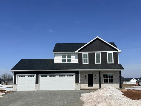 2380 Scheuring Rd, De Pere, WI 54115