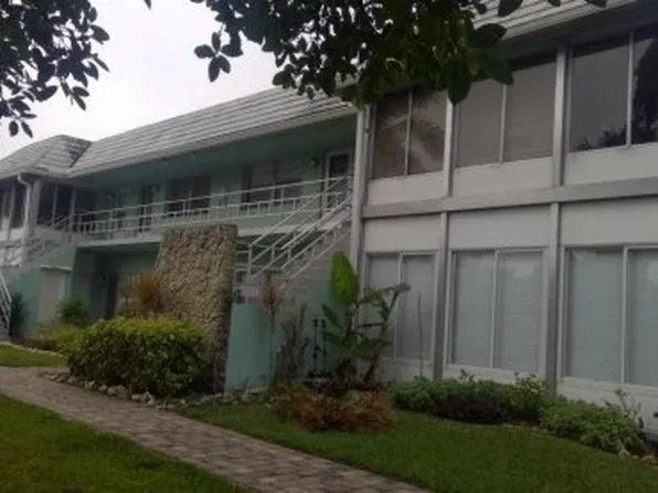 3225 E Riverside Dr APT 21B, Fort Myers, FL 33916