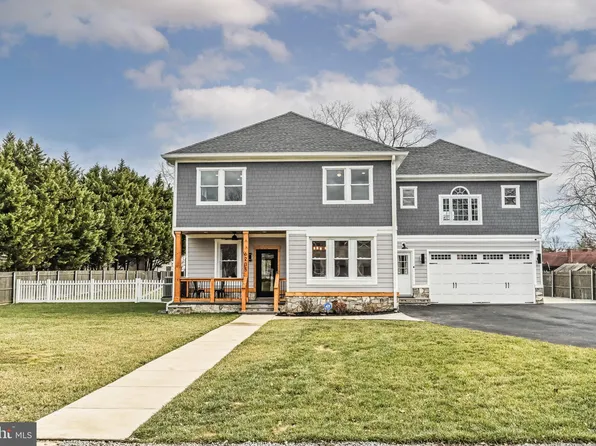 6205 Bernard Ave, Alexandria, VA 22310