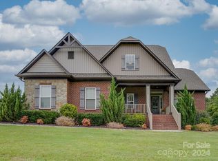 1017 McCollum Oaks Ln, Monroe, NC 28110