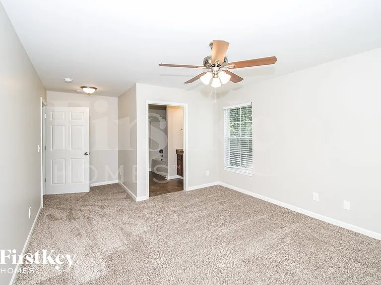 1805 Seayes Rd — Photo 7