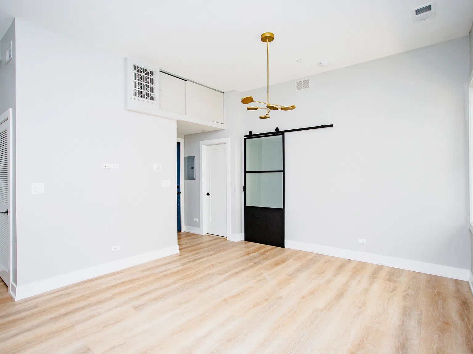 1 bed, 605 sqft, $2,595 — Photo 4