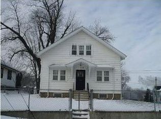 728 Leslie Ave, Rockford, IL