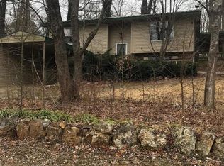 7884 Shamrock Dr, Winona, MO 65588