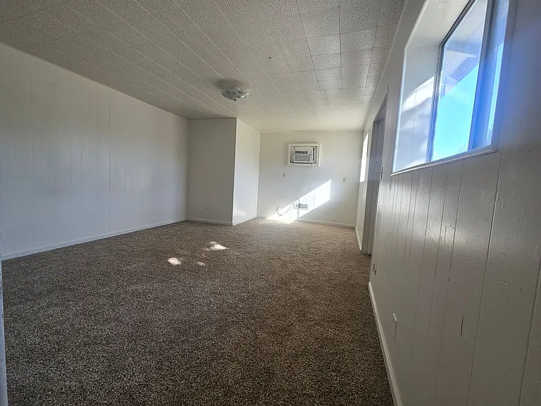 2035 N Burl Dr — Photo 17
