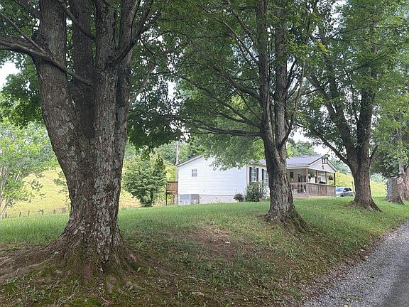 3rd image of 13186 Ritchie Rd
