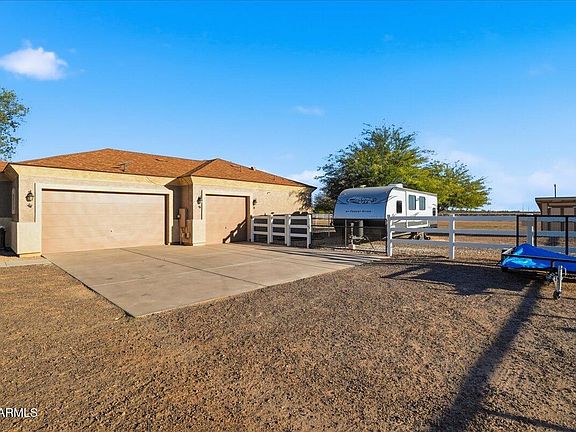3rd image of 3525 E GURR Lane