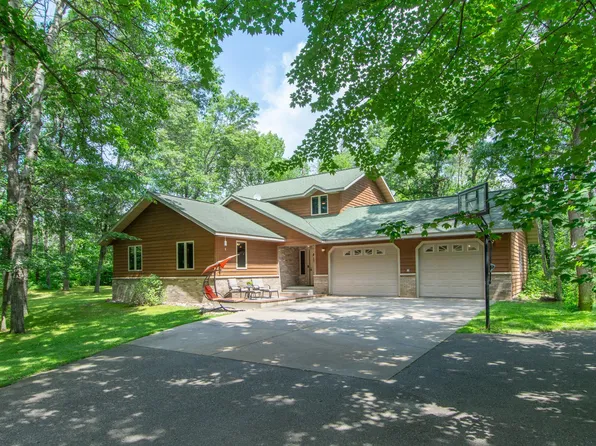 8960 Dal Mar Dr, Brainerd, MN 56401