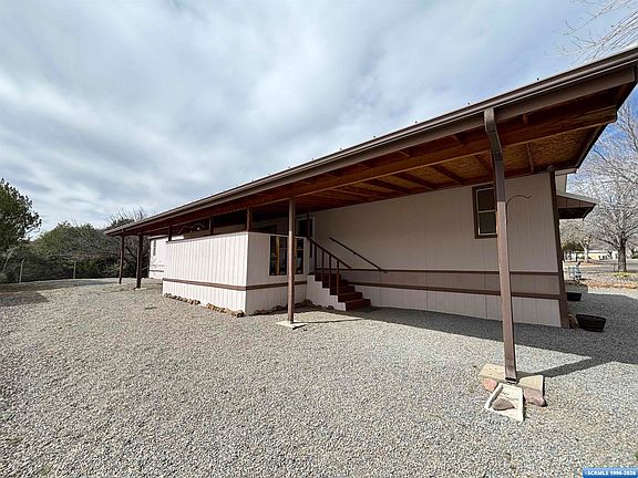 3rd image of 2815 Chitalpa Ct