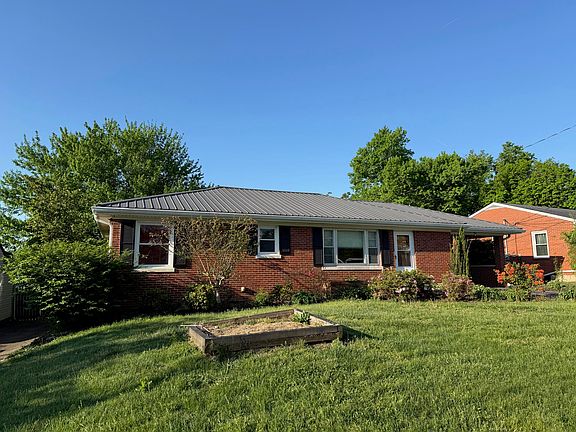 2nd image of 208 Gale Dr
