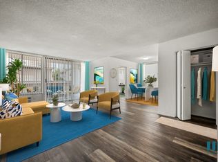 11927 Gorham Ave UNIT 303, Los Angeles, CA 90049