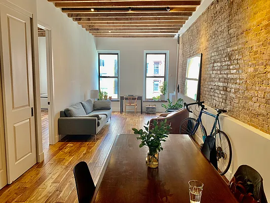 Rented by Nolita Group | media 15