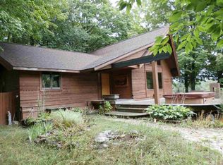 09458 Lord Rd, East Jordan, MI 49727