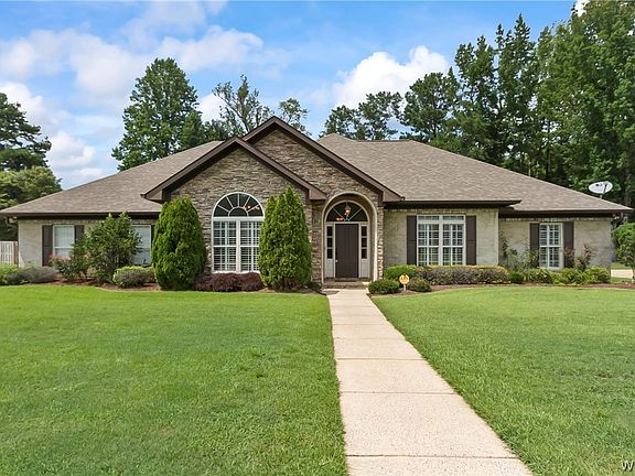 2nd image of 504 Hay Market Ln
