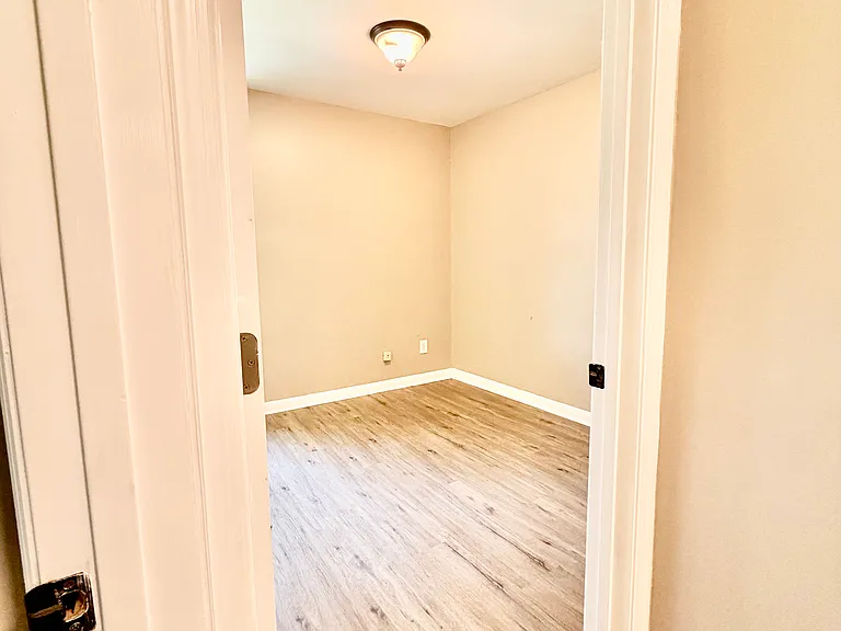 1005 Ridgewood Dr — Photo 10