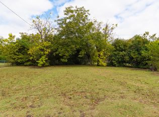 3305 N 26th St, Waco, TX 76708