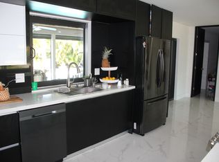 7261 NW 6th Ct, Plantation, FL 33317