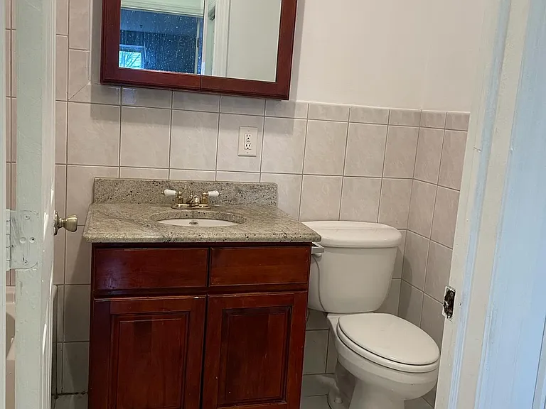 510 Elizabeth Ave #210 — Photo 6