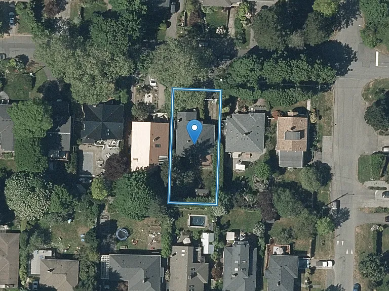 Forrester St — Photo 70