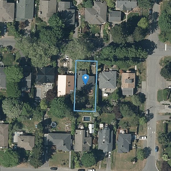 Saanich House for rent - 1 Bedroom — photo 38