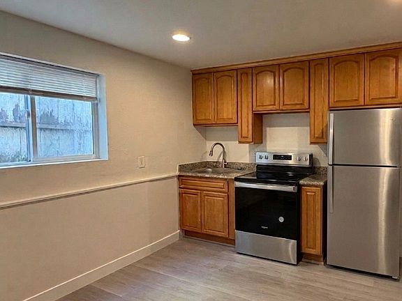 2nd image of 93 Fernwood Ave