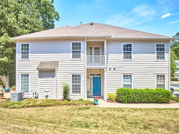 1301 Bartlett Cir, Hillsborough, NC 27278