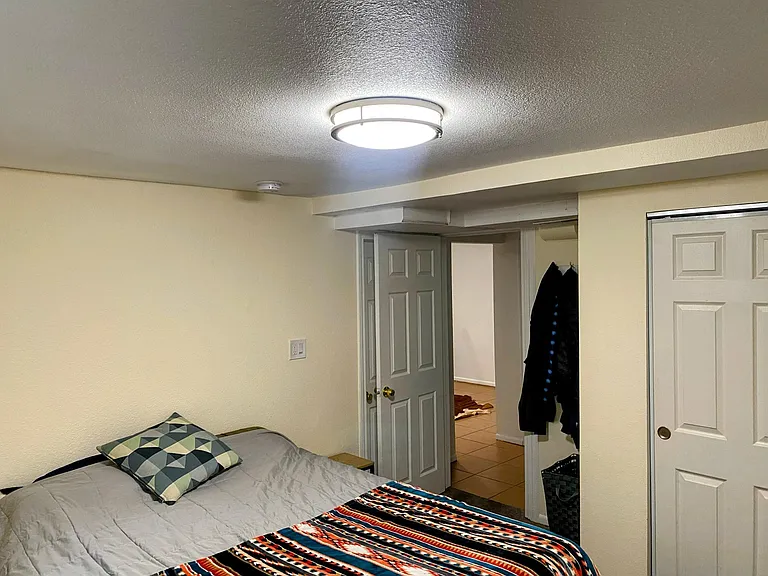 1374 S Benton St — Photo 10