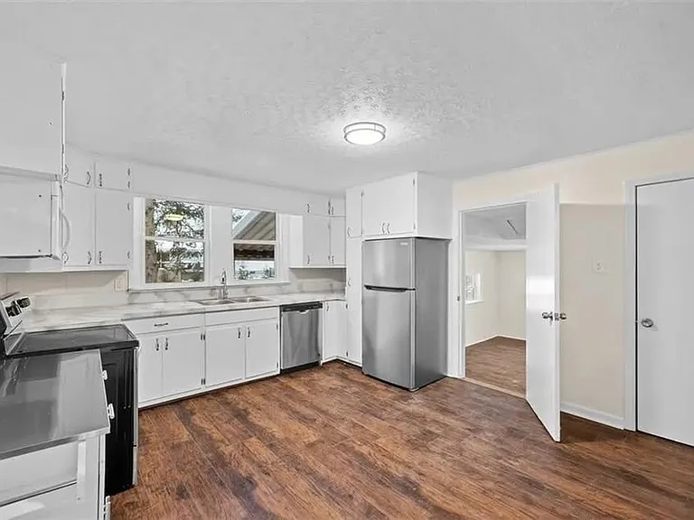 3303 Plank Rd — Photo 5