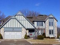 1st image of 620 NE Fairington Ct