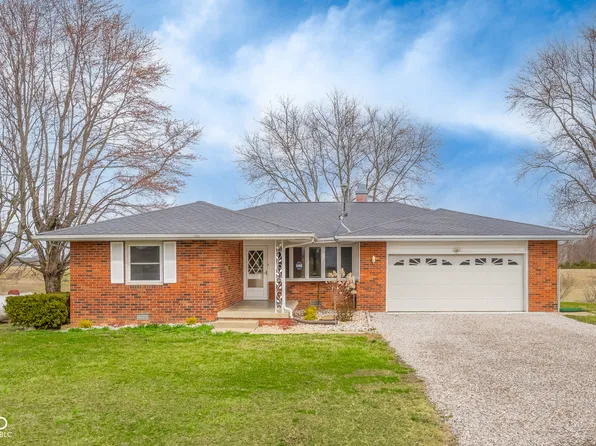 15620 E State Road 46, Columbus, IN 47203