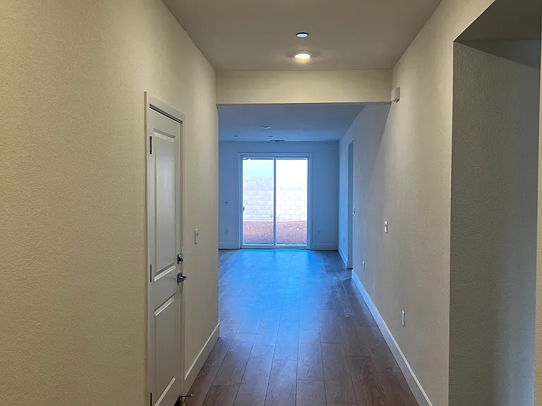 Entry Hallway and hardwood floors