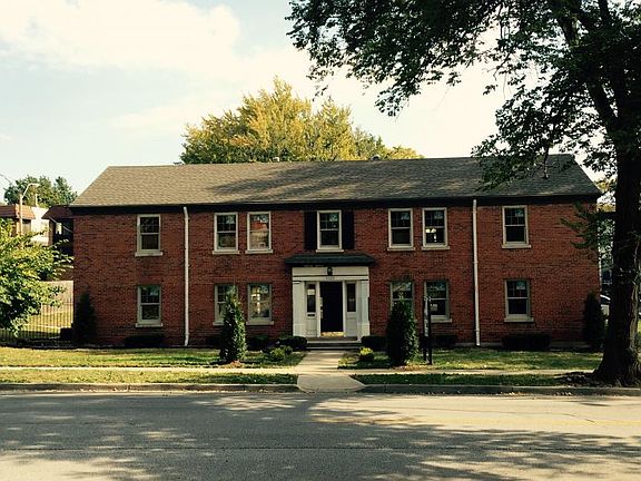 4th image of 4422 Holly St APT 2N