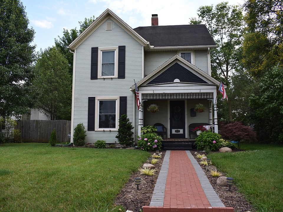 1st image of 1008 E Franklin St