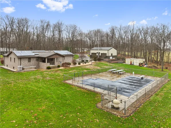 200 Morris Buncic Rd, Smithfield, PA 15478