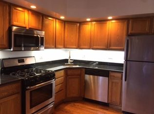 2724 N Kimball Ave, Chicago, IL 60647