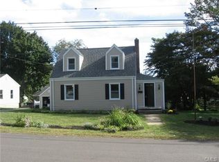 149 Ravencrest Dr, Stratford, CT 06614