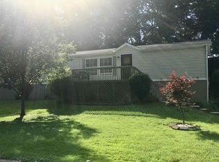 712 Hidden Holw, Greenup, KY 41144