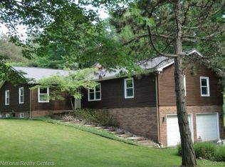 4848 General Squier Rd, Dryden, MI 48428