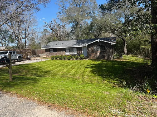 6 Williams St, Daleville, AL 36322