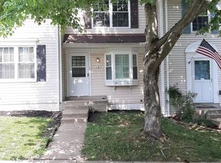 14 Quincy Ct, Sterling, VA 20165