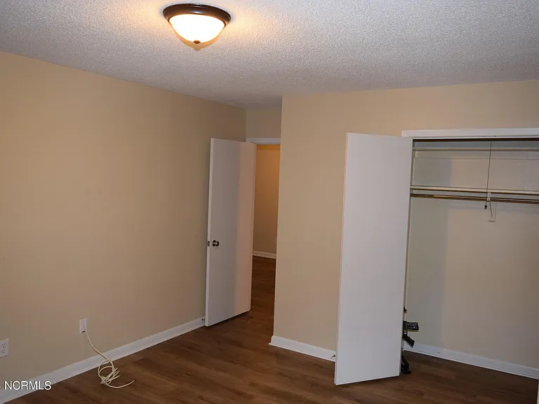 15 McLean Rd #1 — Photo 7