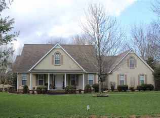 1312 Oak Hill Dr, Murray, KY 42071