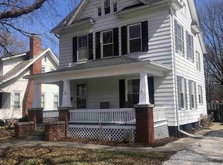 1118 S Main St, Jacksonville, IL 62650
