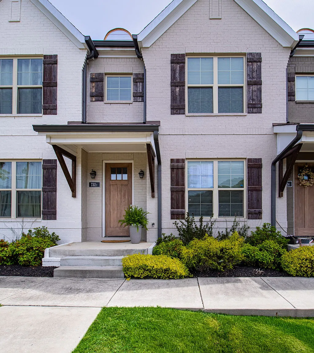 2 bed, 2.5 bath, 1506 sqft, $2,275 — Photo 2