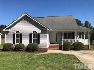 1587 Rogers Pointe Ln, Creedmoor, NC 27522