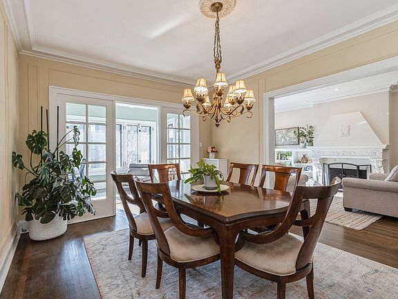 5th image of 227 Main St #3